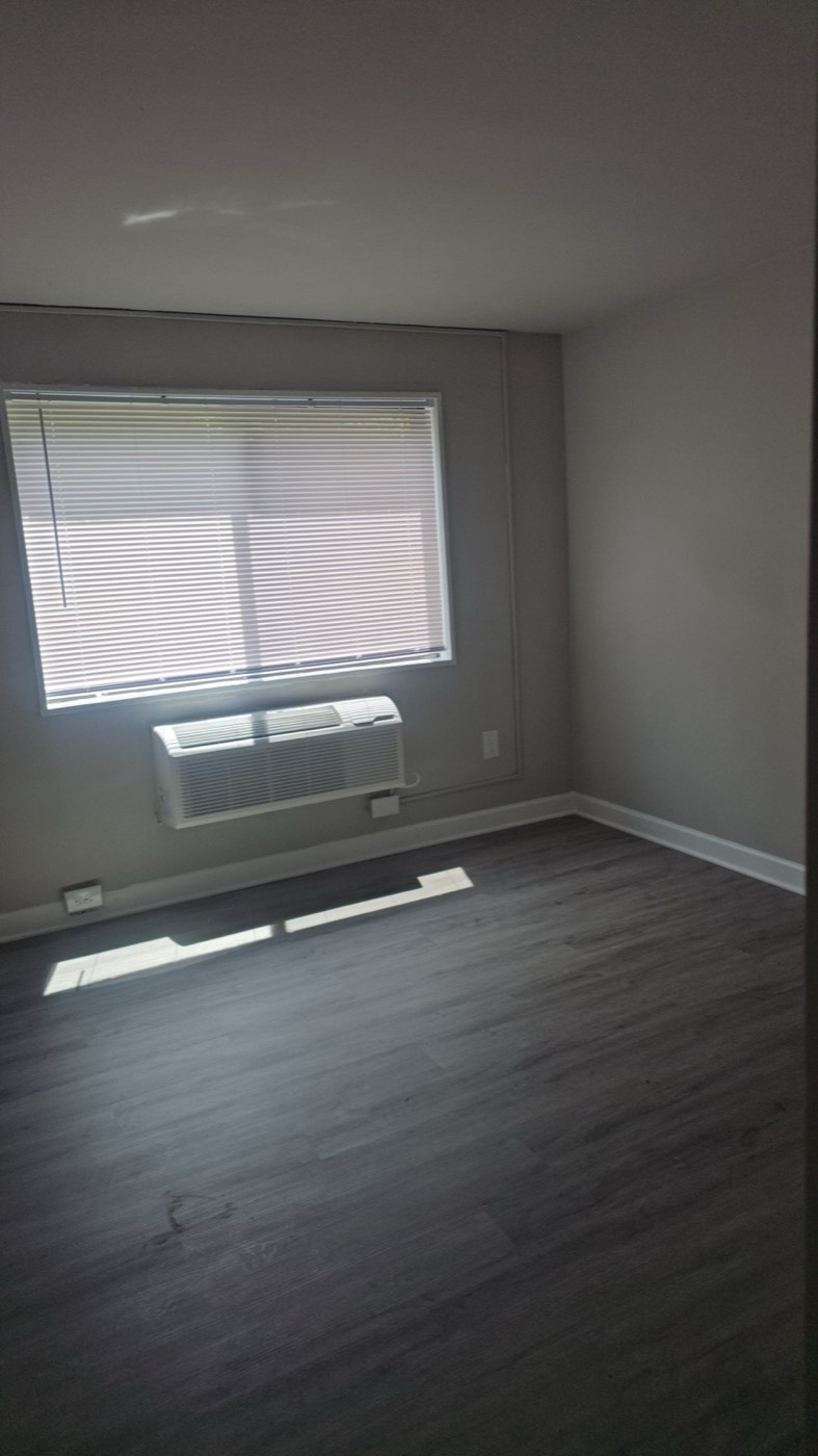 A bedroom at Parkway House